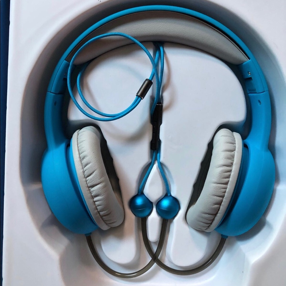 DefenderShield EMF-Free Over-Ear Kids Headphones